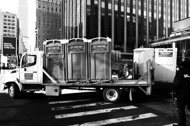 Best Porta potty delivery and setup  in Oronogo, MO